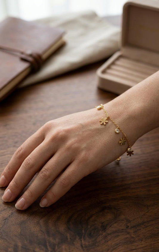Trendy Women's Bracelet
