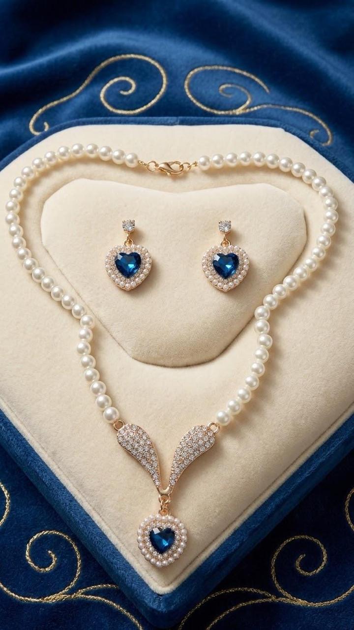 Elegant Necklace Set