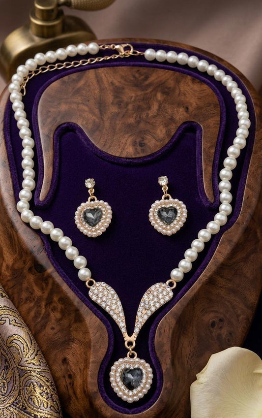 Elegant Necklace Set