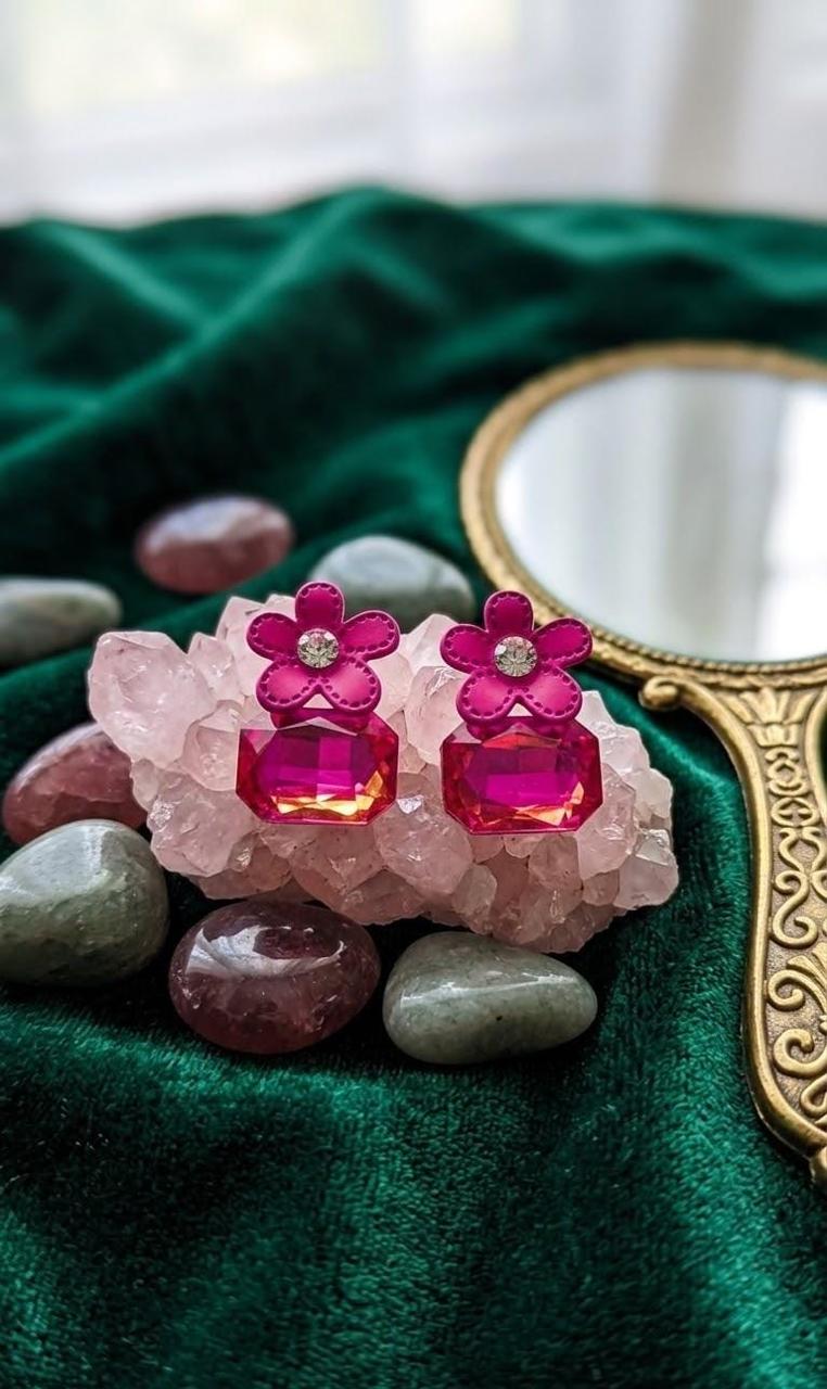 Elegant Stud Earrings